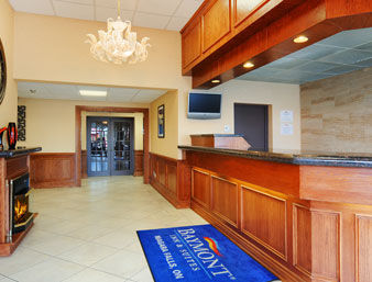 Hotel Quality Inn And Suites