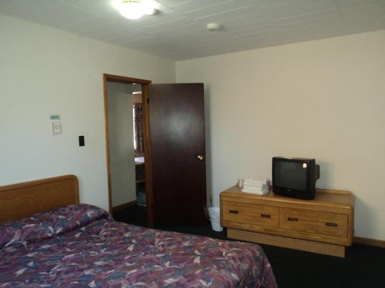 Oasis Motel