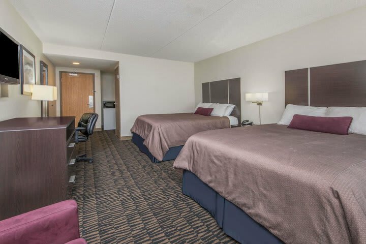 Ramada Plaza Niagara Falls Hotel