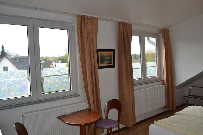 Hotel Apartotel K�ln Frechen