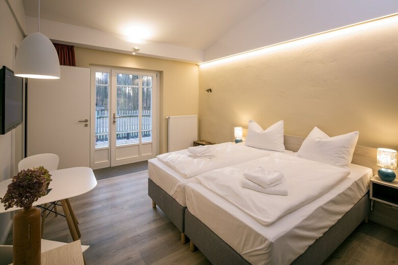 Little Suite Apartments