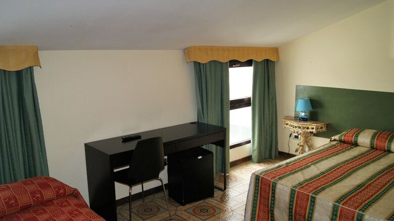 Hotel Novara Expo