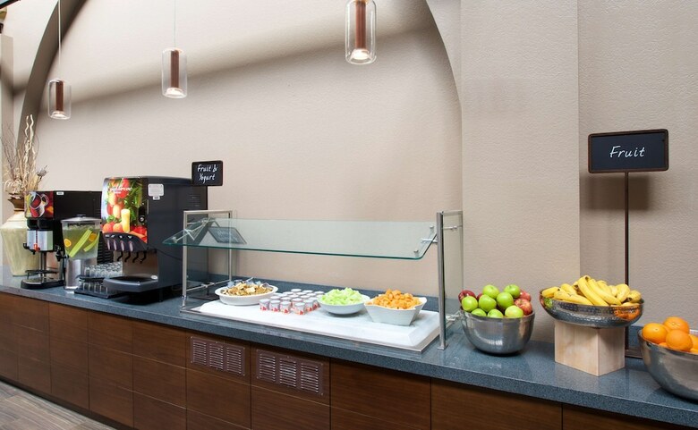Hotel Embassy Suites By Hilton Seattle North Lynnwood