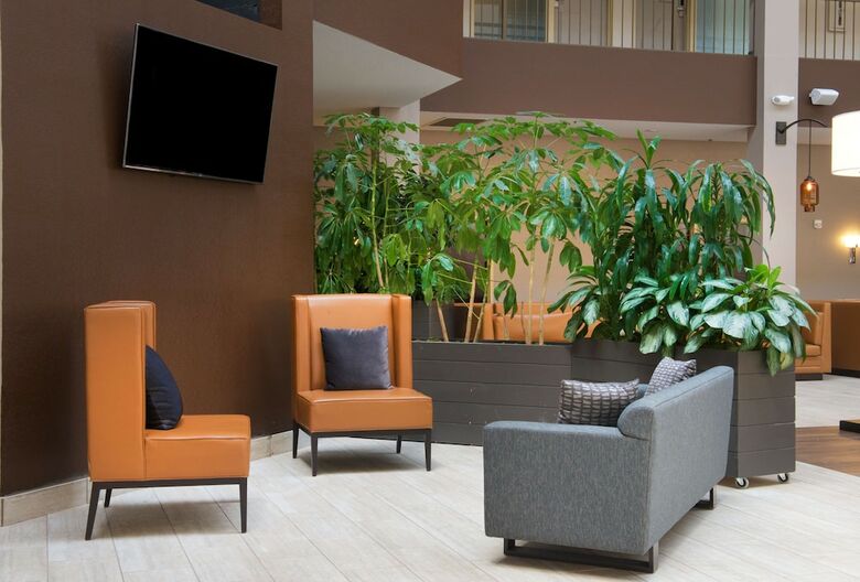Hotel Embassy Suites By Hilton Seattle North Lynnwood