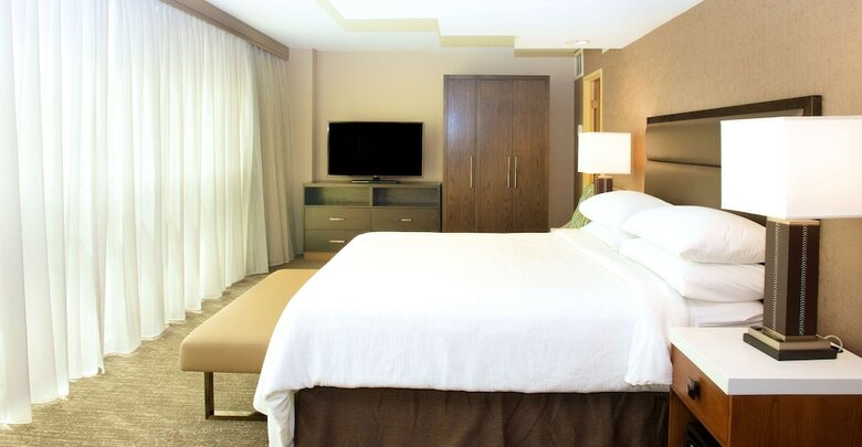 Hotel Embassy Suites By Hilton Seattle North Lynnwood