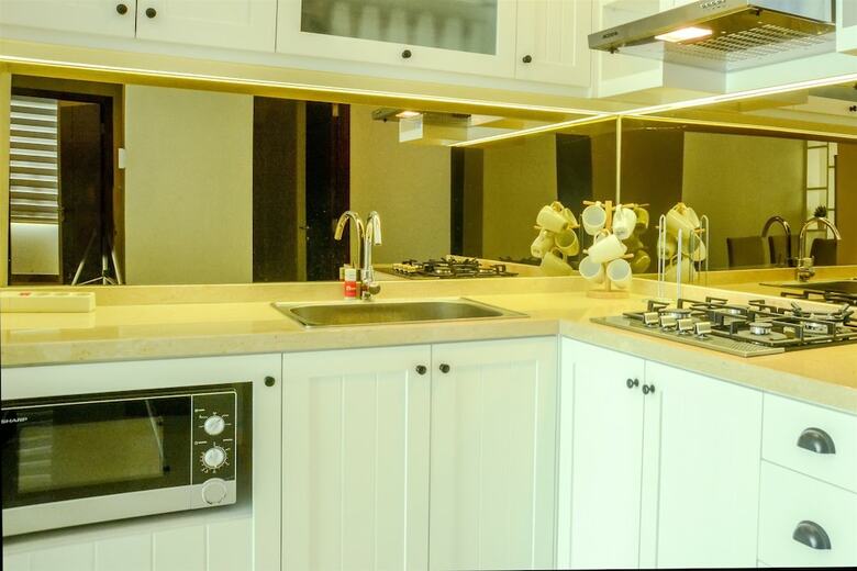 2 Bedrooms At Gallery West Apartment By Travelio