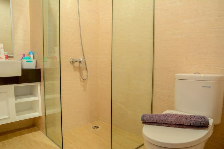 2 Bedrooms At Gallery West Apartment By Travelio