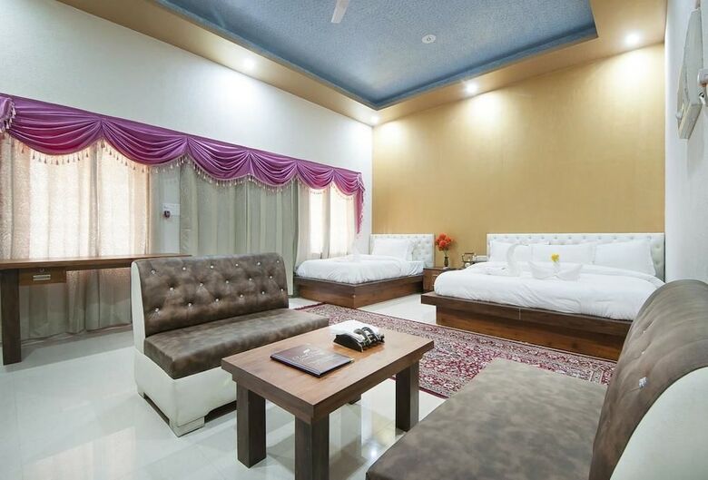 Hotel Van Chhavi Resort By Opensky