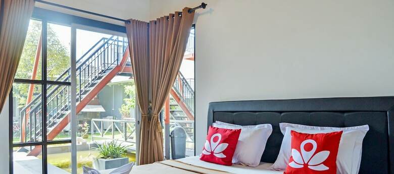 Hostal Zen Rooms Adisucipto Airport - Hostel