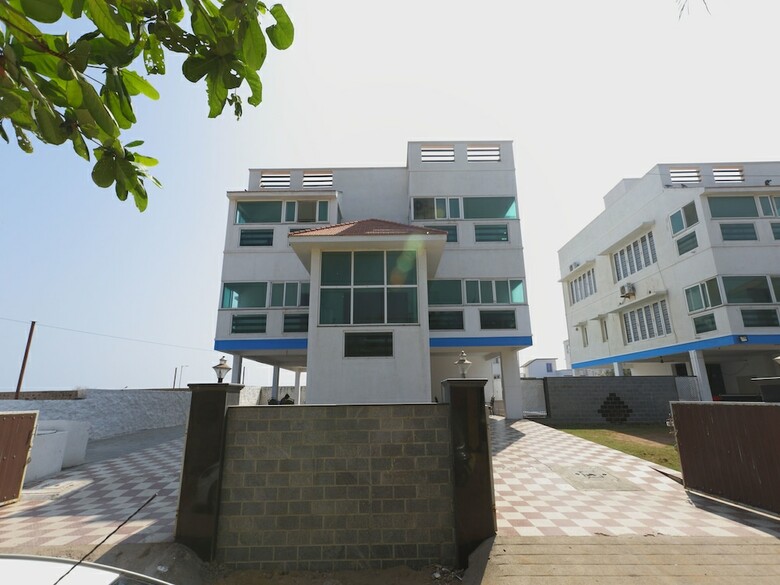 Oyo 12492 Blue Ocean Hotels And Resorts