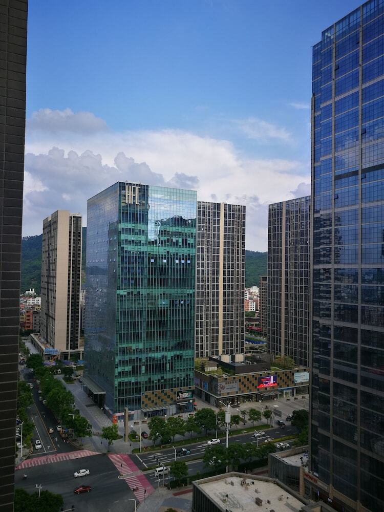Ihouse Executive Apartment