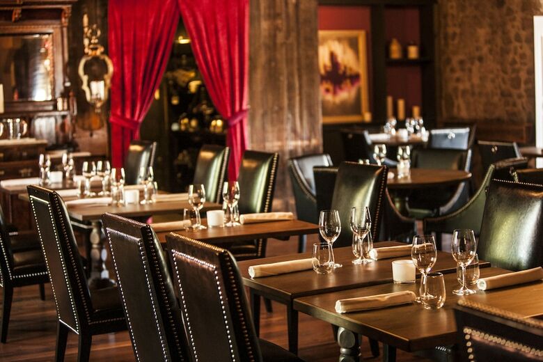 Old Stone Inn Boutique Hotel