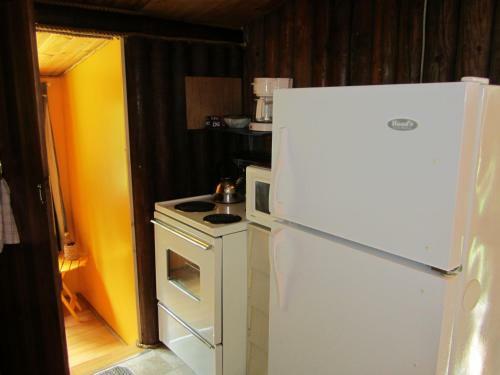 Seawood Bed & Breakfast & Cabins