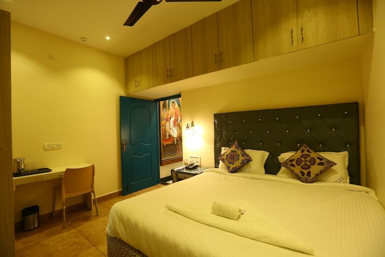 Hotel Zingle Stay Airport