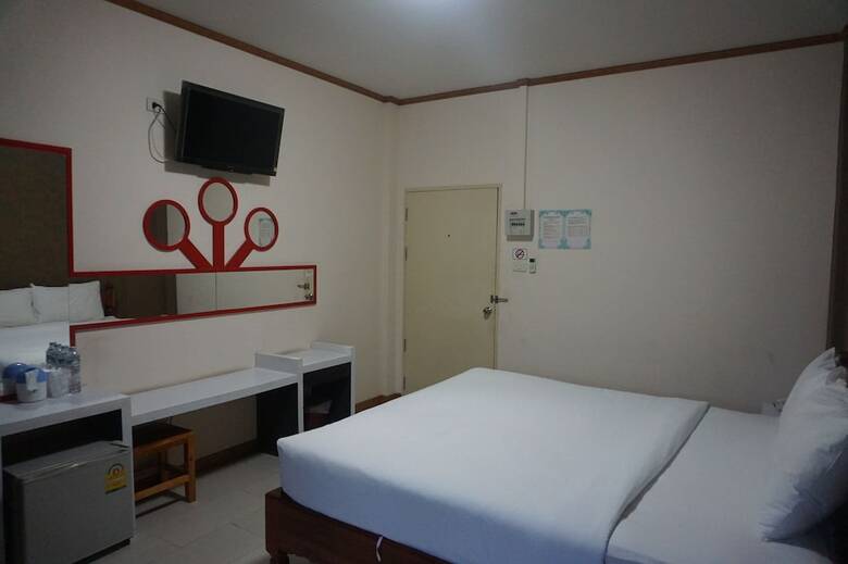 Wetsawat Place Hotel