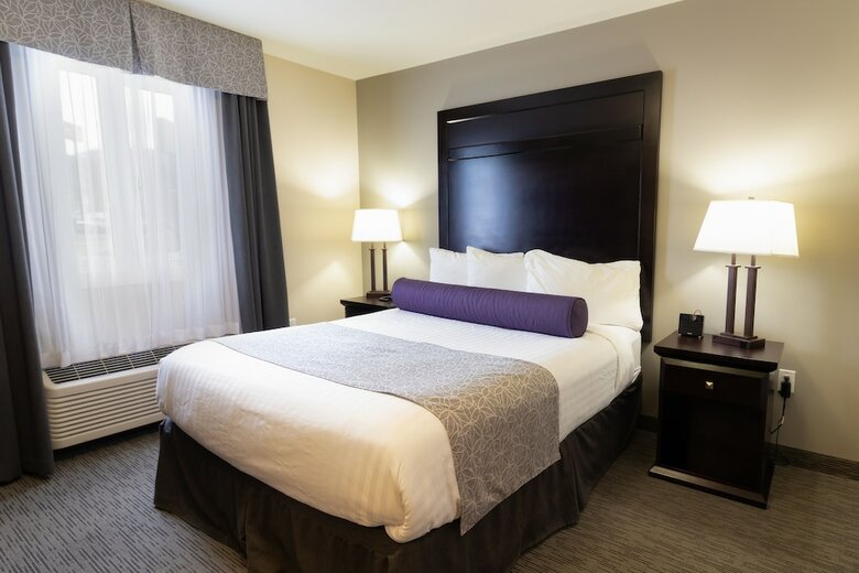 Hotel The Kanata By Bcminns Blairmore