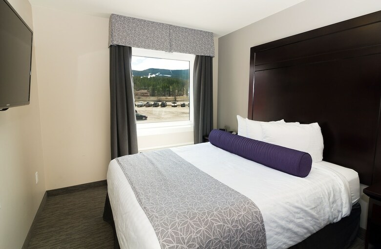 Hotel The Kanata By Bcminns Blairmore