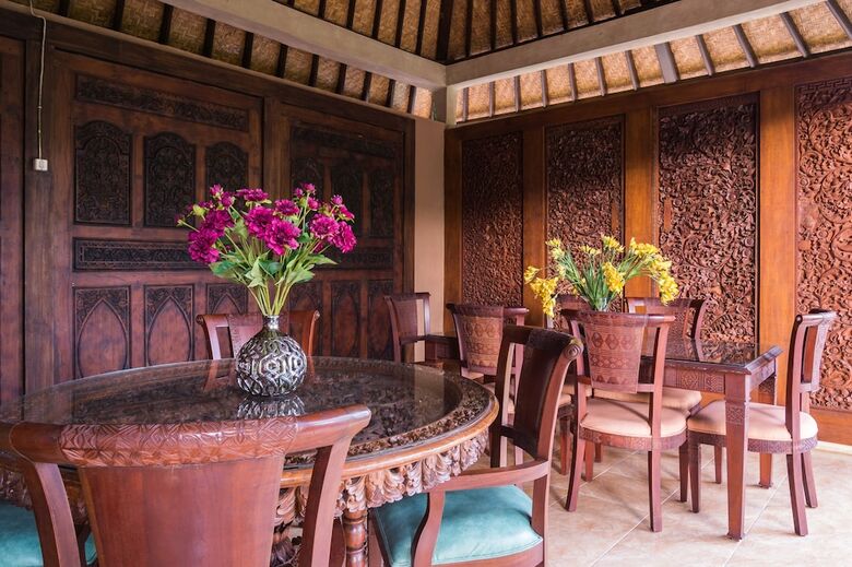 Hotel Villa Taman Sari
