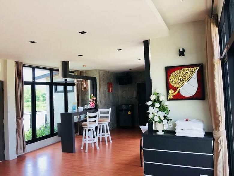 Hotel The Loft House Garden & Resort