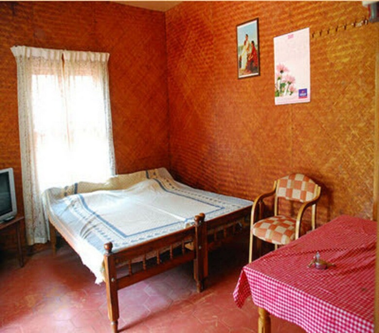 Hotel Pranav Beach Resort