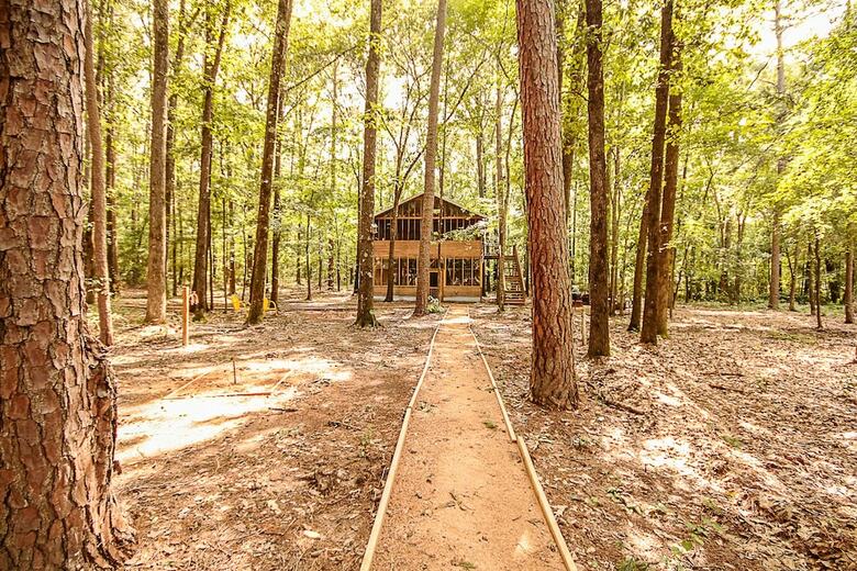 Cora's Cabins