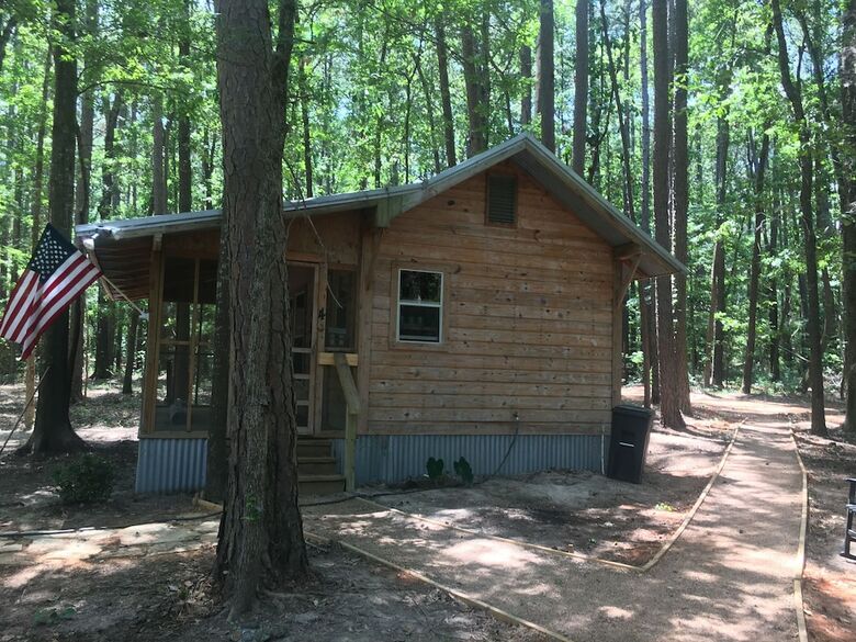 Cora's Cabins