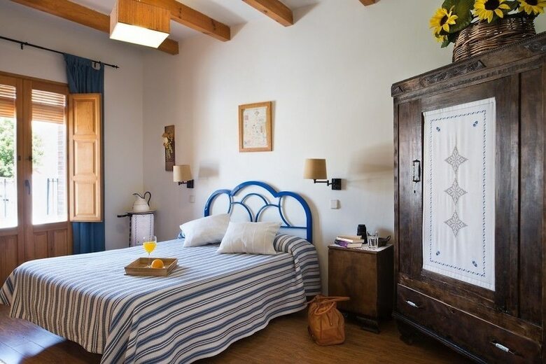 Agroturismo Casa Rural Miel Y Romero