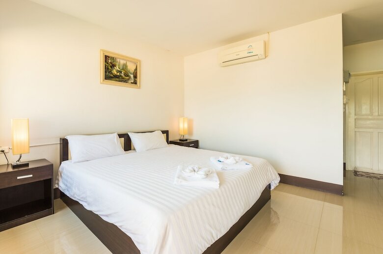 Hotel Chiangrai Lake Hill Resort