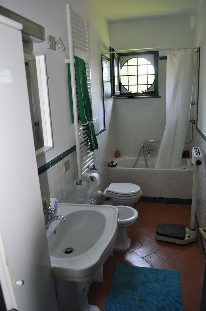 Bed & Breakfast Casale Vicino Al Golf Nazionale