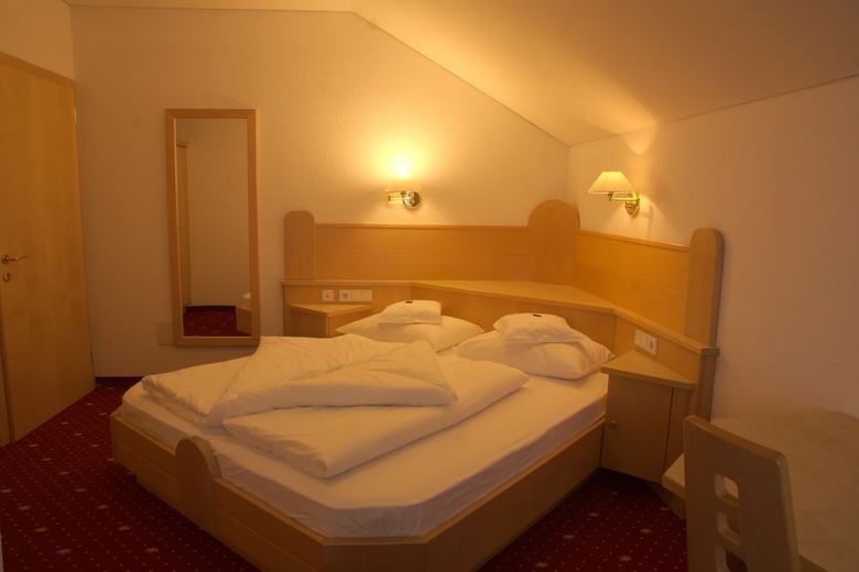Hostal Hotel Restaurant Alpenrose