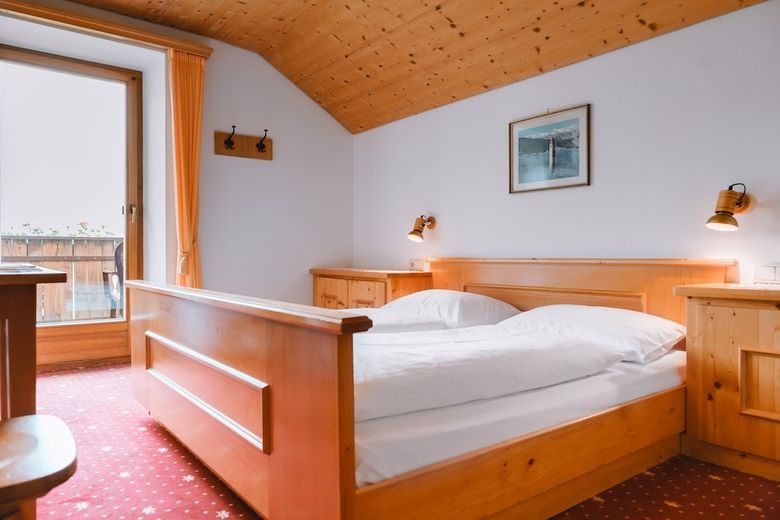 Hostal Hotel Restaurant Alpenrose