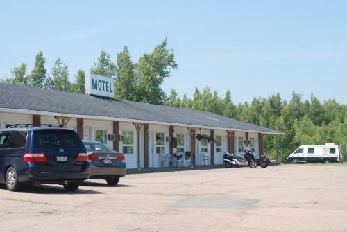 Tantramar Motel
