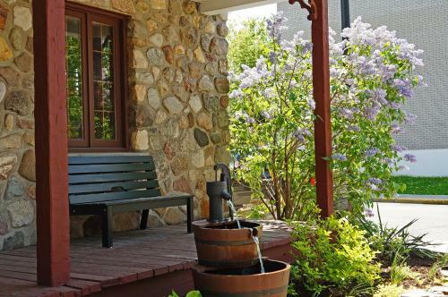 Hostal Refuge Du Po�te