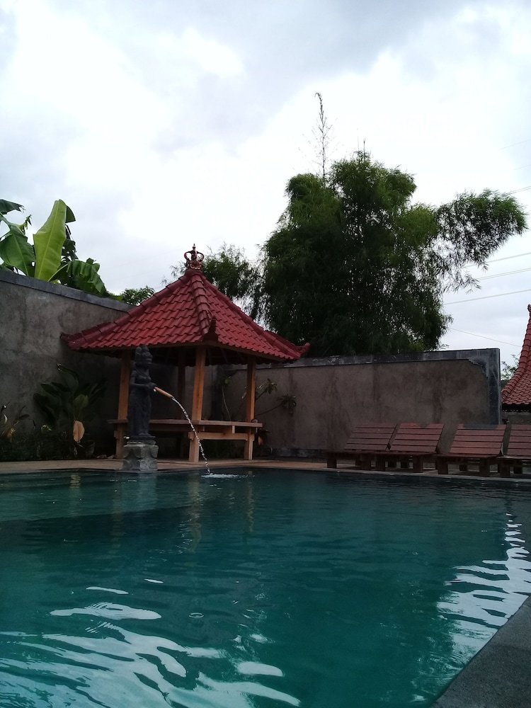 Bed & Breakfast Eliska Sari Bungalows