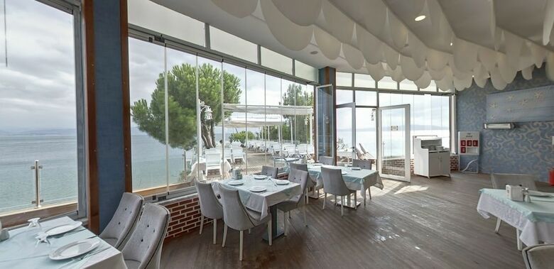 Hotel Serdivan Konak Otel Narli Tesisleri