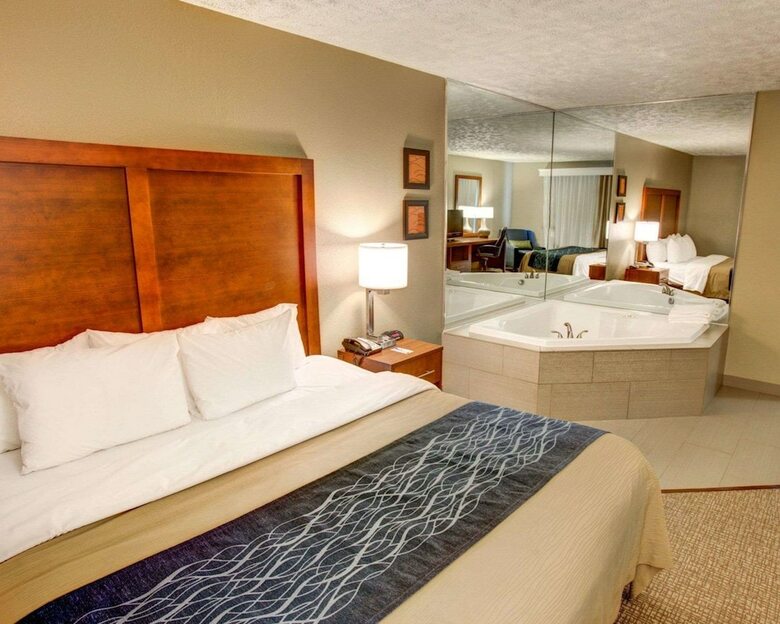 Hotel Comfort Inn Conference Center