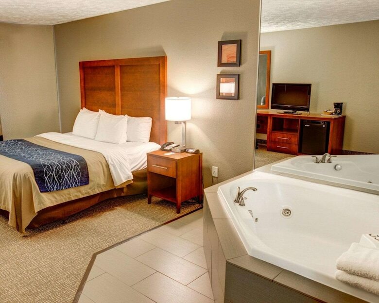 Hotel Comfort Inn Conference Center