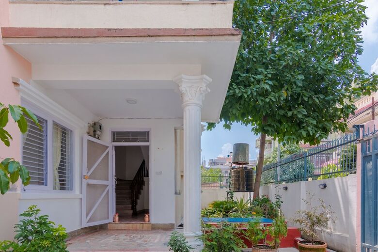 Lemon Tree Apartment And Homestay