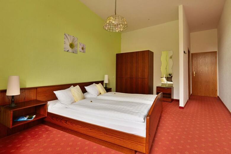 Landgasthof & Hotel Krone