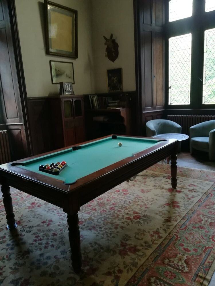 Chateau De La Chaise Saint-eloi