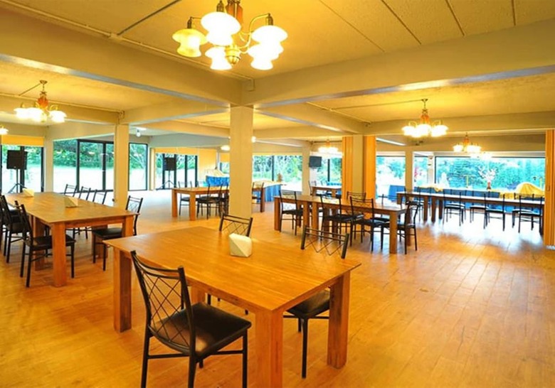 Hotel Akantuka Homestay
