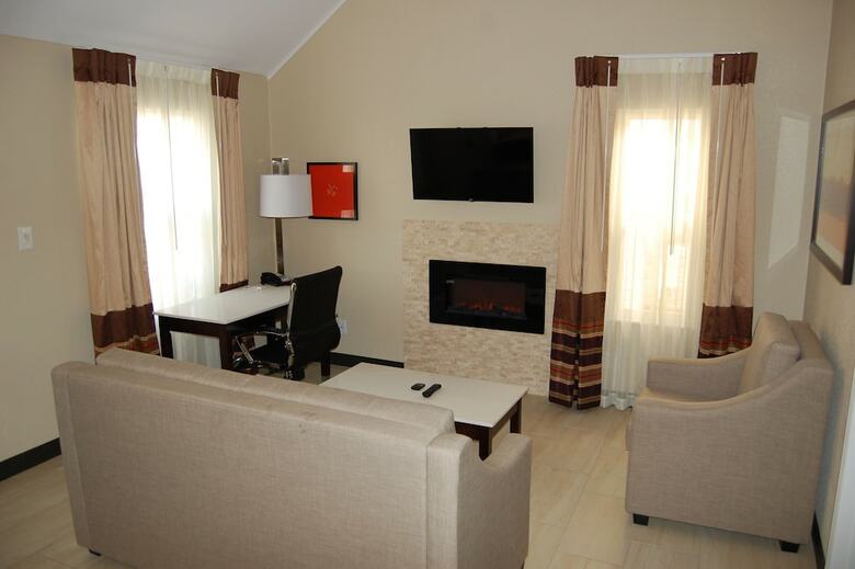 Hotel Hawthorn Suites By Wyndham Indianapolis North