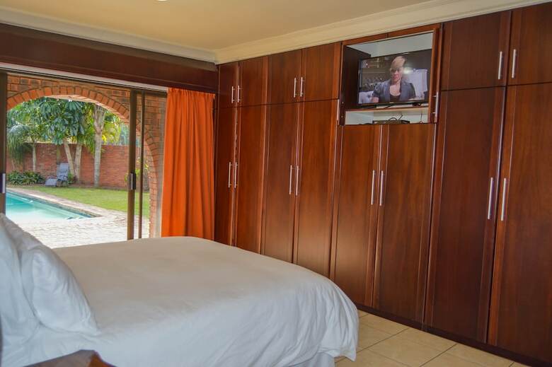 Hotel Emangunini Bed & Breakfast