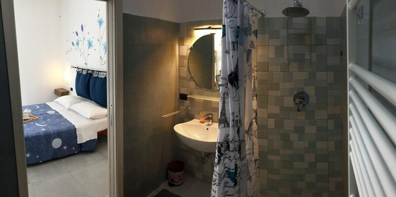 B&B Honey Rooms