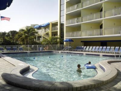 Hotel Alden Beach Resort & Suites