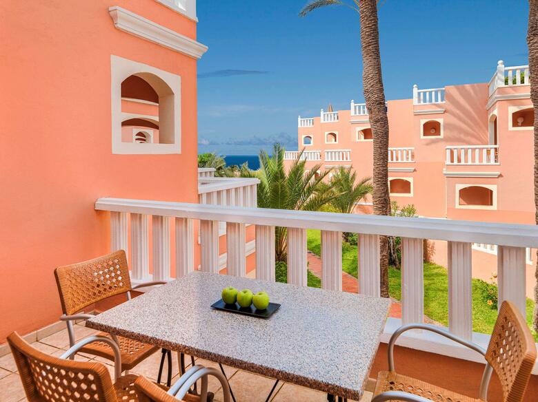 Aparthotel Sol Sun Beach