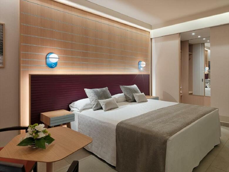 Hotel Roca Nivaria