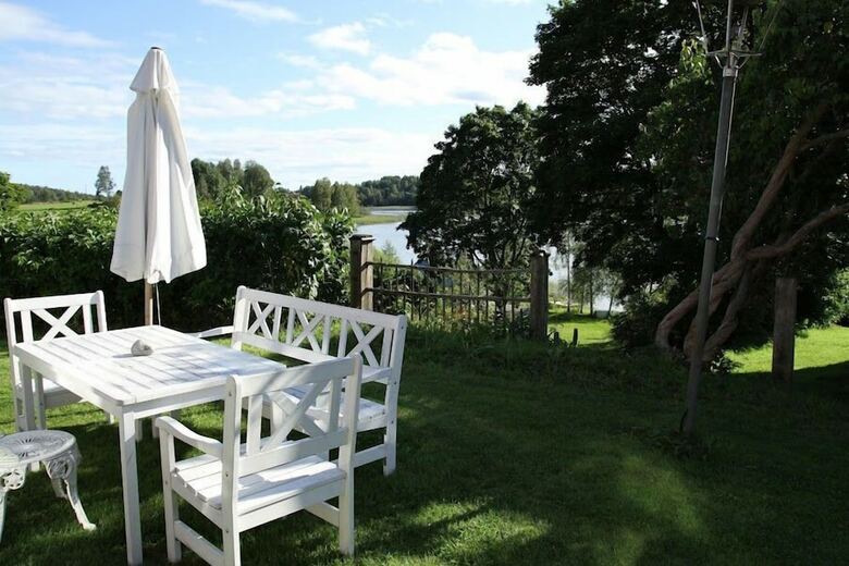 Fr�gsta H�lsingeg�rd Bed & Breakfast