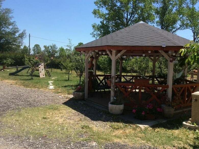 Agroturismo Azienda Agrituristica La Giarda