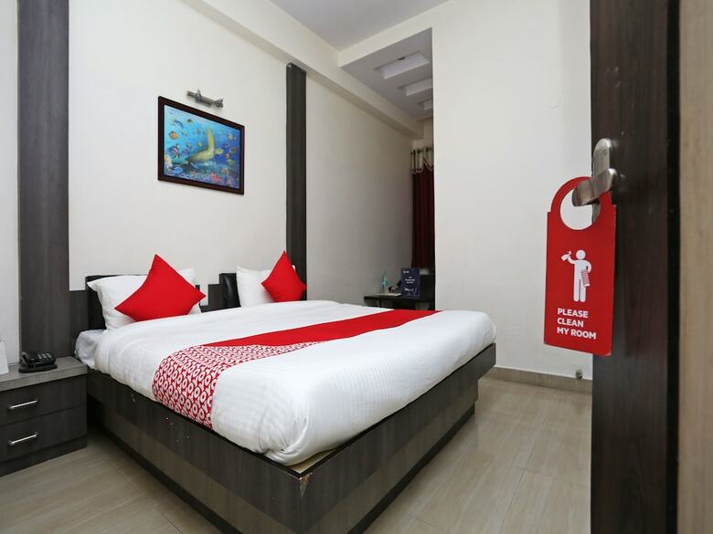 Oyo 16103 Hotel Neelkanth